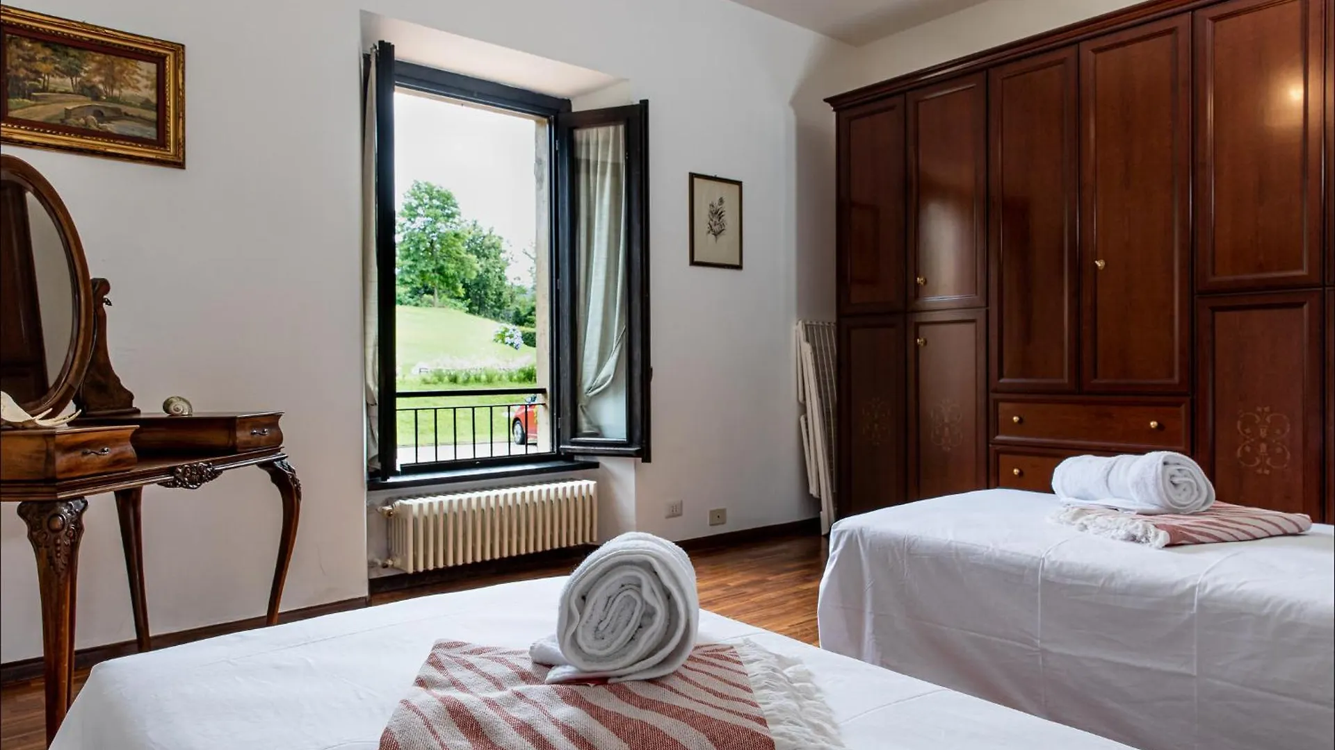 Cascina Ravona Appartement San Fermo della Battaglia Italië